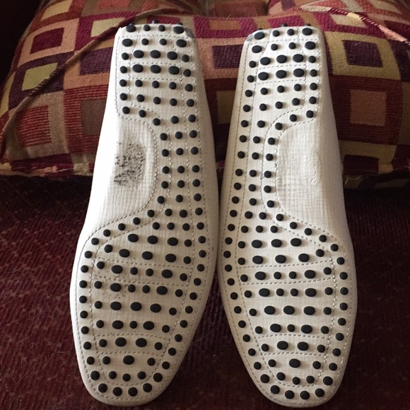 Men’s TOD’S Driving Shoes - Picture 3 of 6